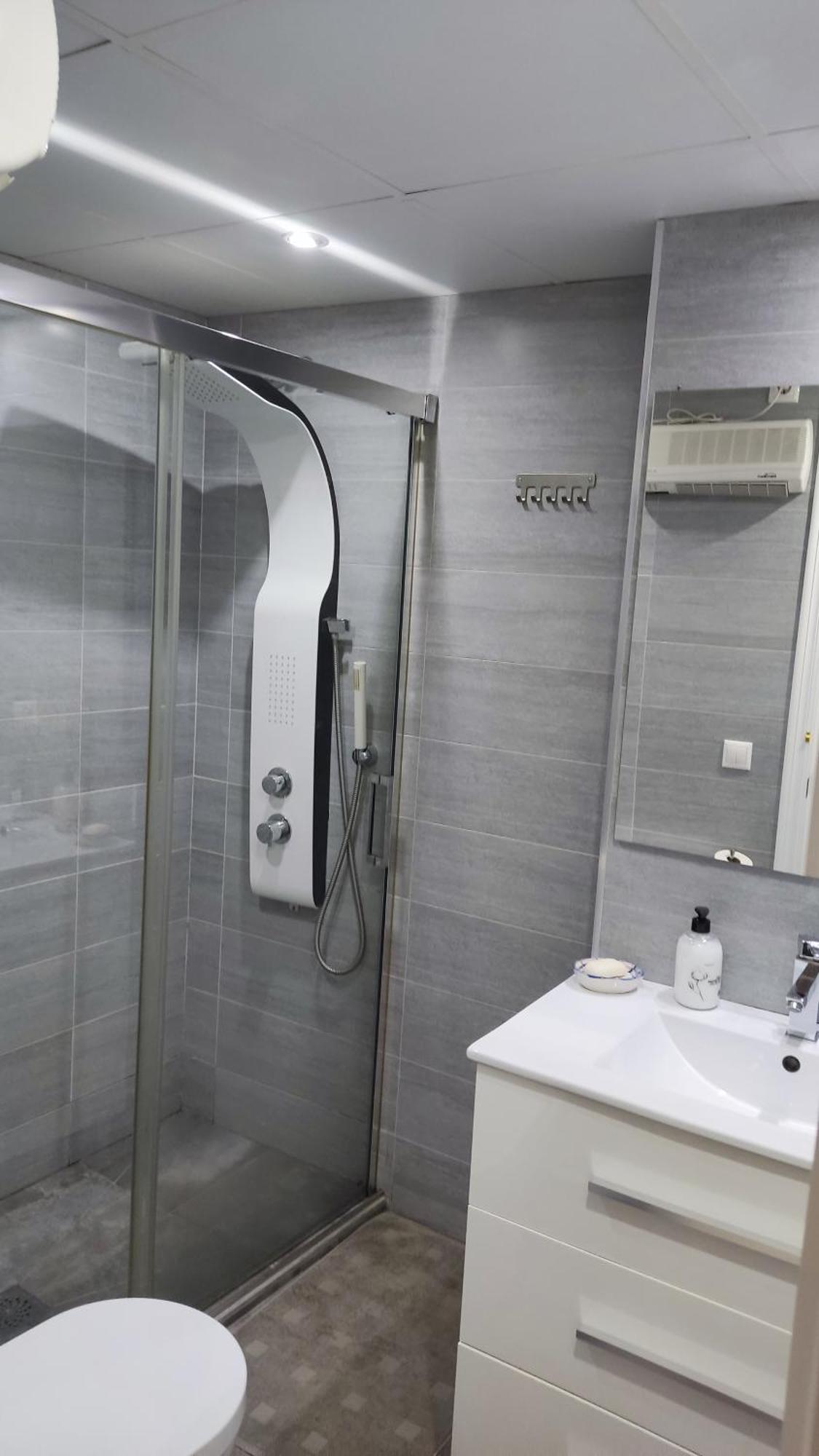 Habitacion Doble Con Bano Privado En Casa Clara Cordoba Exterior photo