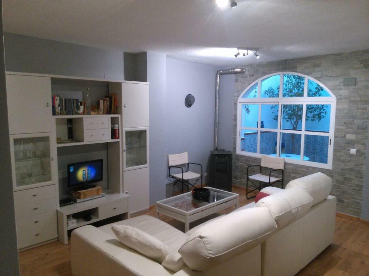 Habitacion Doble Con Bano Privado En Casa Clara Cordoba Exterior photo